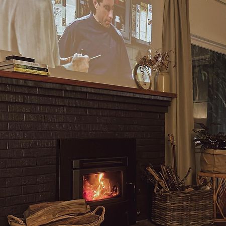 Harrys House Warburton - Peaceful Riverside Cottage In The Perfect Location Luaran gambar