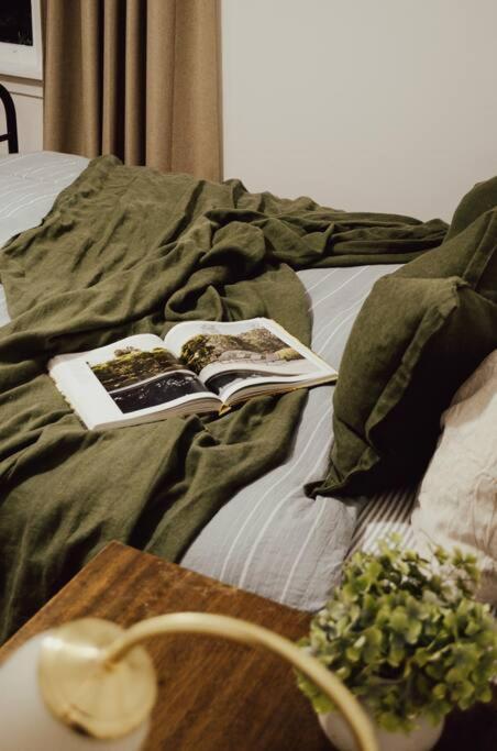 Harrys House Warburton - Peaceful Riverside Cottage In The Perfect Location Luaran gambar