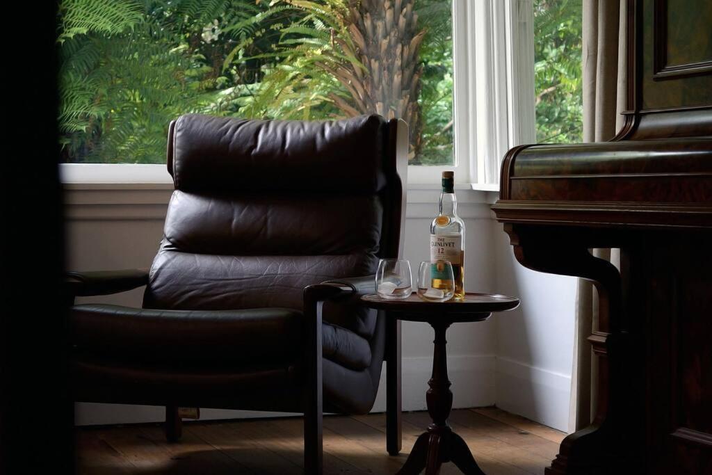 Harrys House Warburton - Peaceful Riverside Cottage In The Perfect Location Luaran gambar
