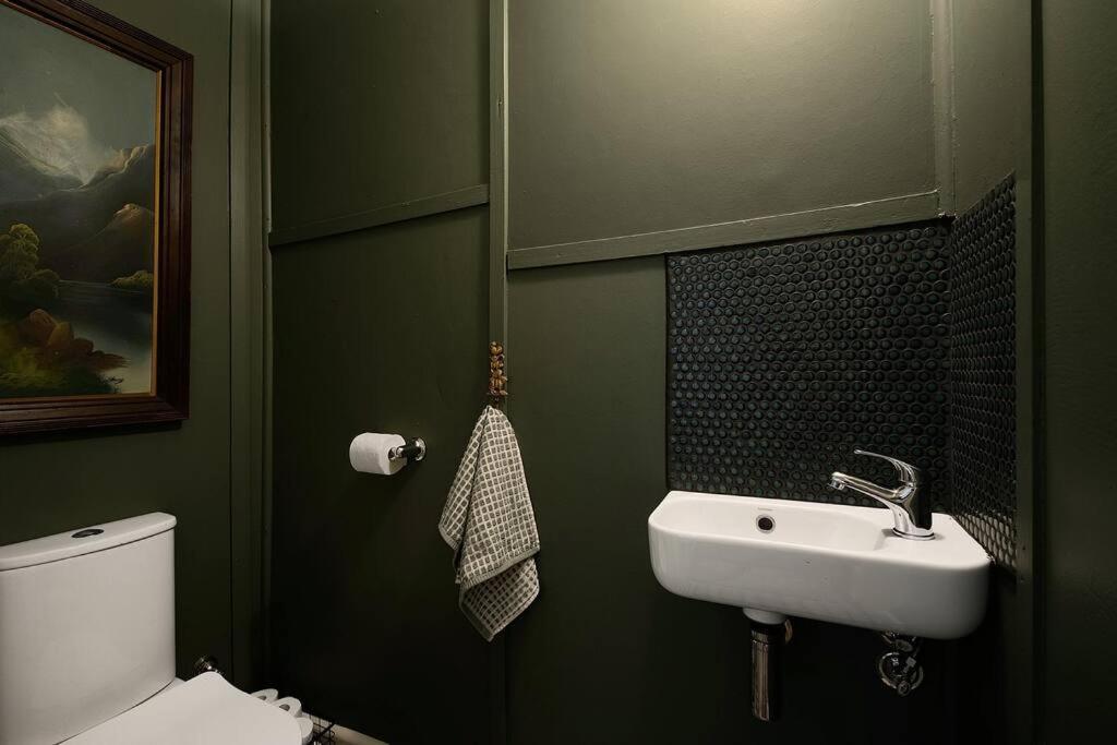 Harrys House Warburton - Peaceful Riverside Cottage In The Perfect Location Luaran gambar
